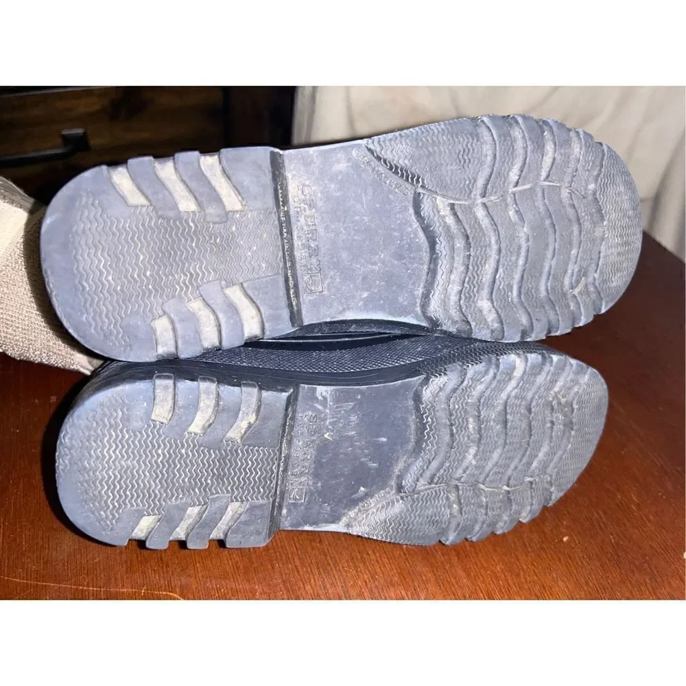 Sperry woman’s size